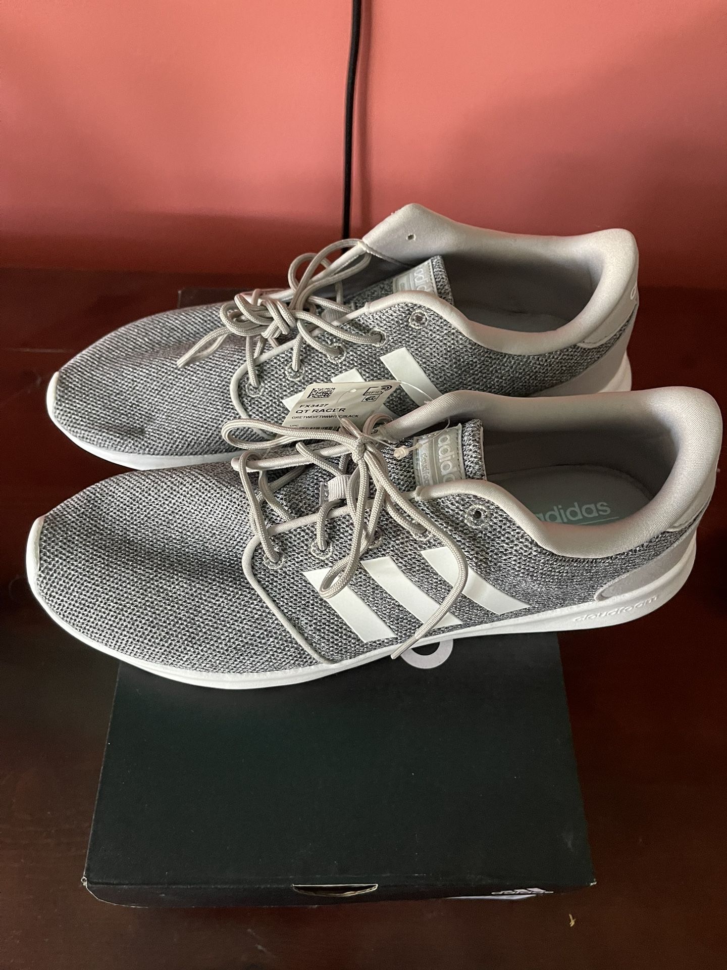 Adidas QT Racer Women’s Size 11
