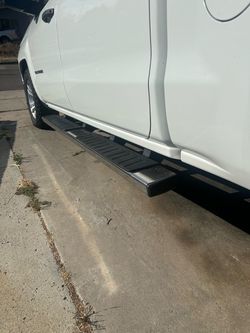 Running boards 2014 Chevy Silverado