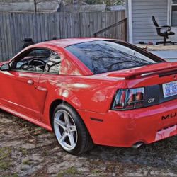 2003 Ford Mustang