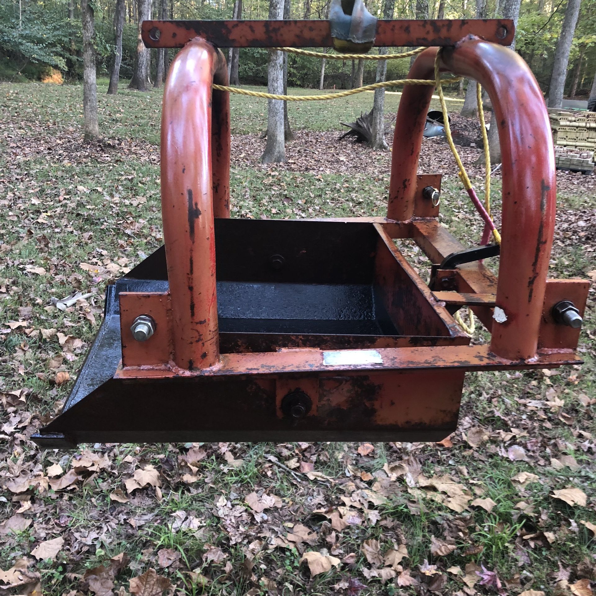 HI-CO Tractor Heavy Duty Scoop Pan