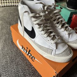 Nike Blazer Mid ’77 Vintage White/Black