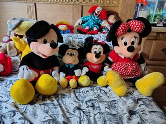 Vintage Mickey and Minnie plush lot