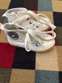 Zara Care Bears Kids Shoes – EU 22