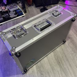 Pedal Case With Board And Power Supply 