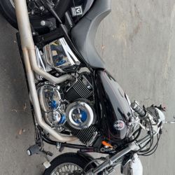 2005 Yamaha VStar XVS1100