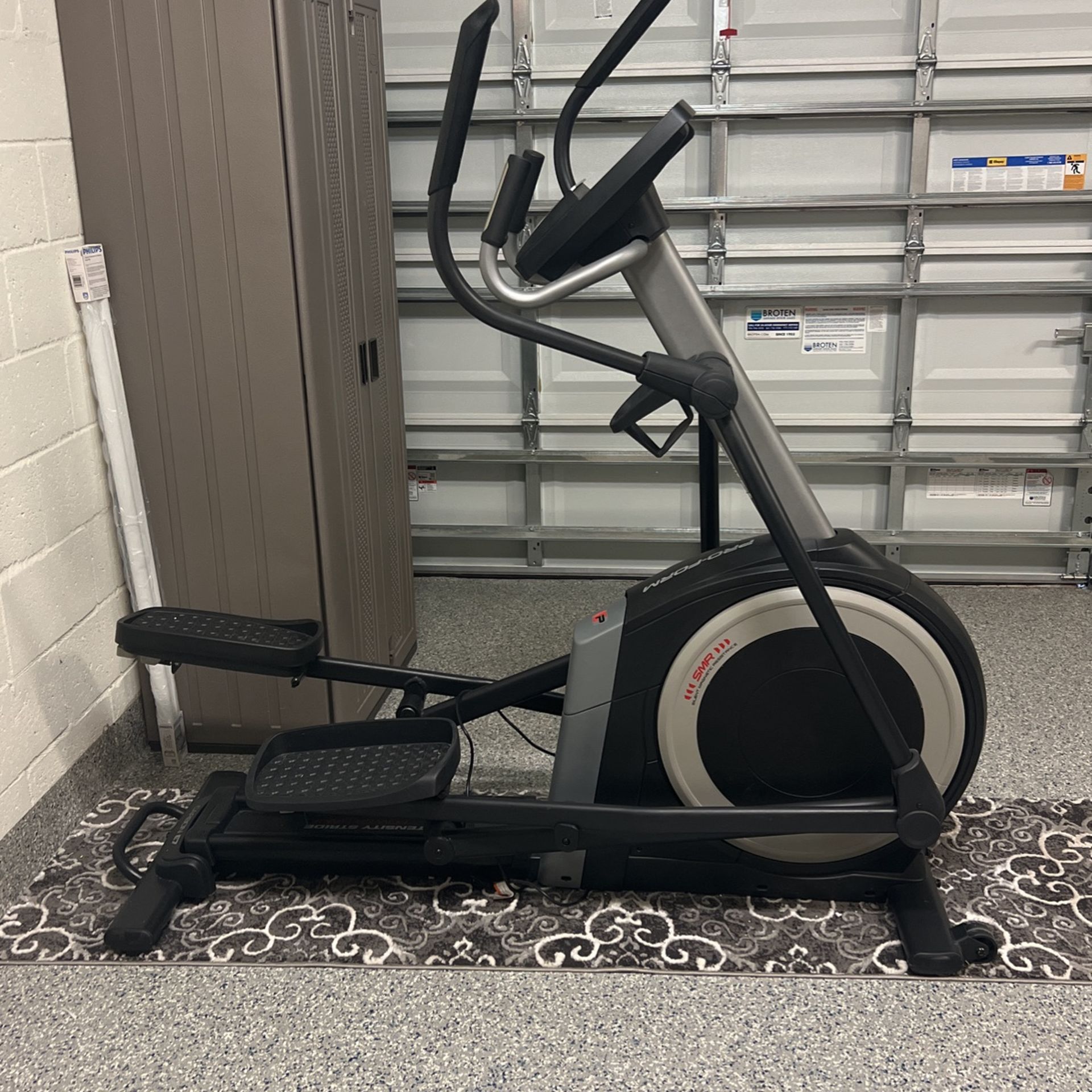 Pro-form Carbon E7 Elliptical Bike