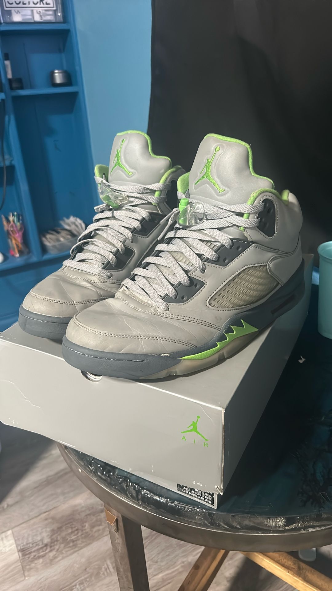 Used Jordan 5 Green Bean
