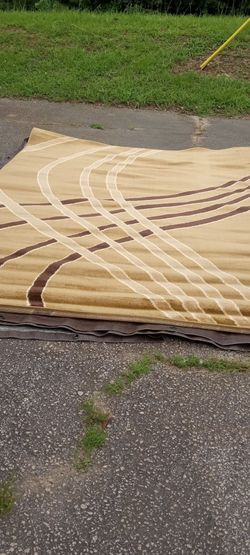 New 5)7 area rug high quality very detailed