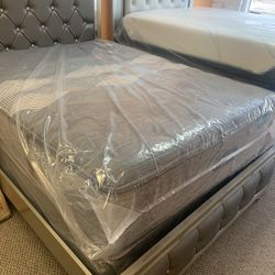 MATTRESS SALE BRAND NEW TWIN SIZE $115. FULL SIZE $190. QUEEN SIZE $199 KING SIZE $390 LOCATION 4