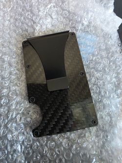 Carbon fiber slim wallet