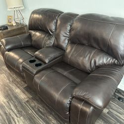 Leather Power Reclining Sofa’s