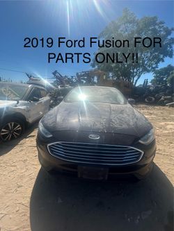 2019 Ford Fusion FOR PARTS ONLY