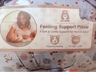 New breast feeding support pillow