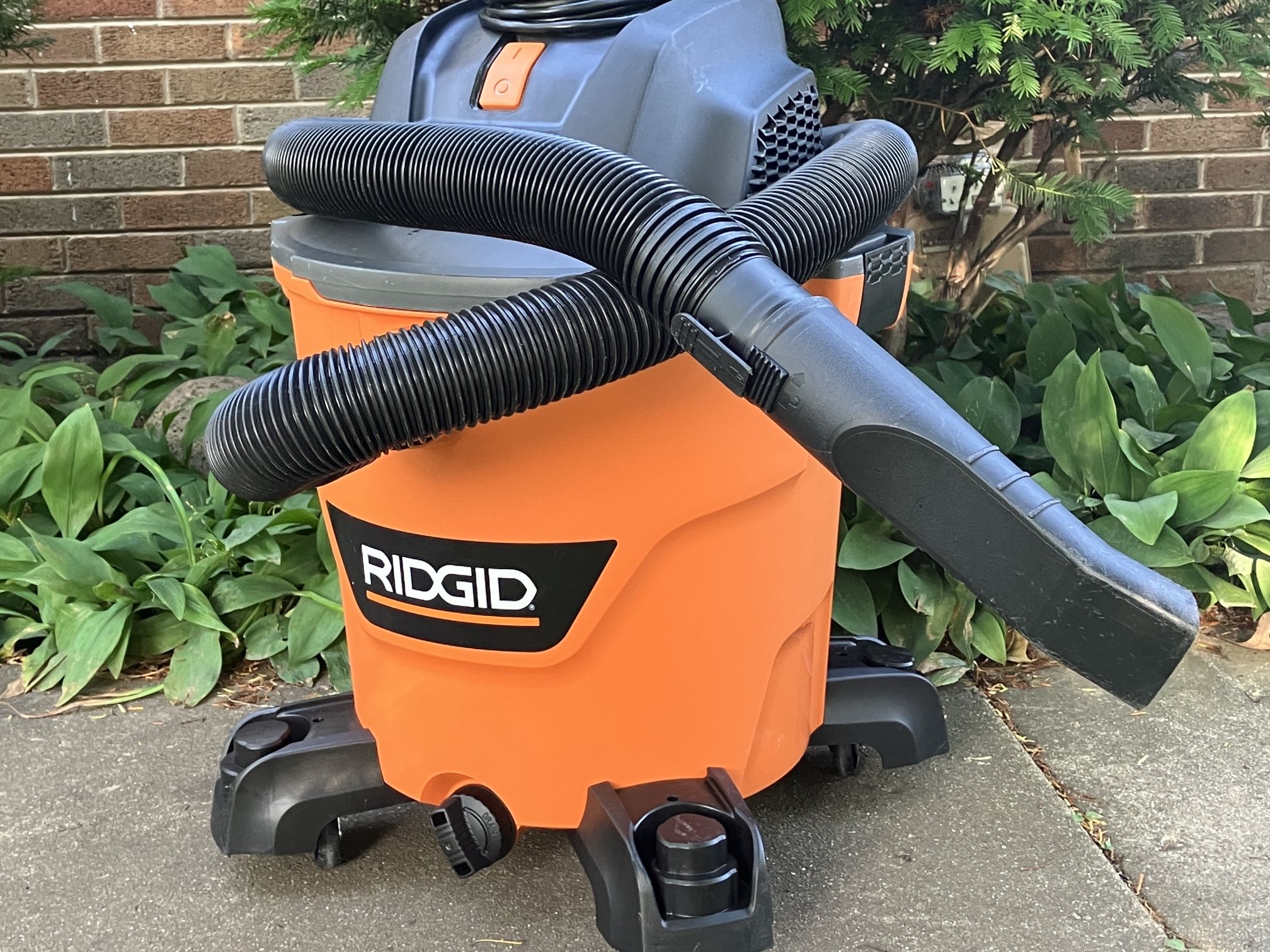 Ridgid 12-Gallon Shop Vac