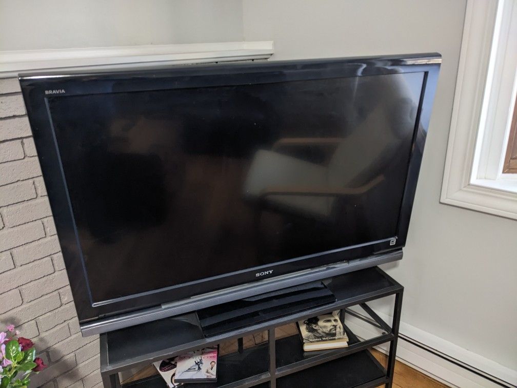 Sony Bravia TV, 46"