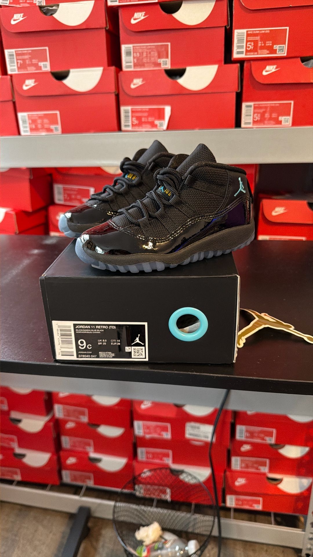 Air Jordan 11 Gamma Toddler Size 9c