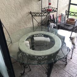 Dining Table, Bakers Rack