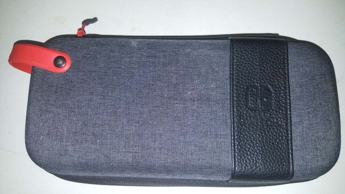 Official Nintendo SWITCH Case