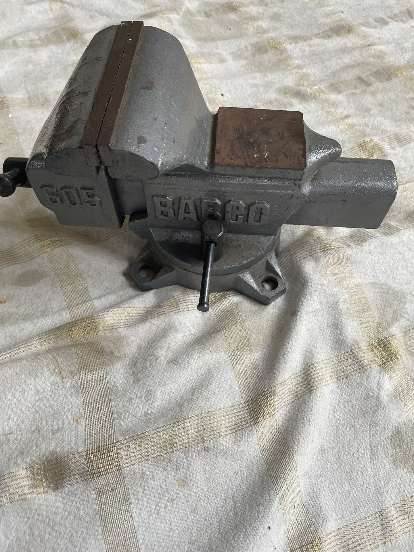 Small Vise