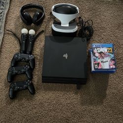PS4 + VR + Headphones