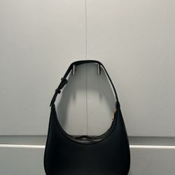 Black Handbag 