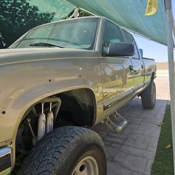 2000 Chevrolet 3500