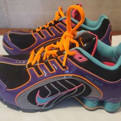 Nike Shox Navina Shoes Womens Size 6 Purple Patent Leather Sneaker 356918-038
