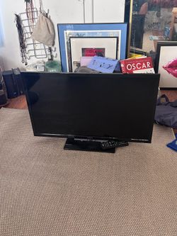Insignia TV
