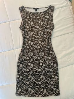 Little black & white lace pattern body con dress