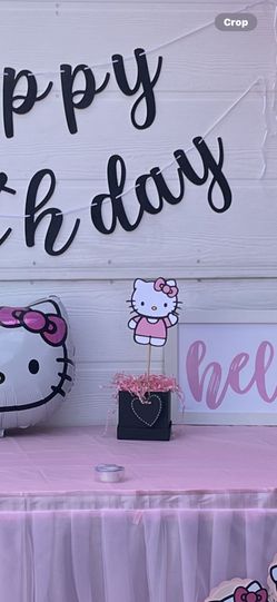 Hello Kitty Center Pieces ( 7 )