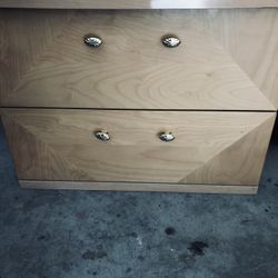 Drawers  Excellent Condition ,like new 