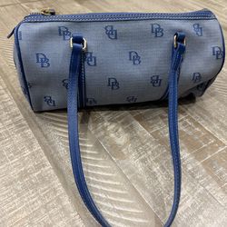 Authentic Dooney & Bourke - vintage barrel purse