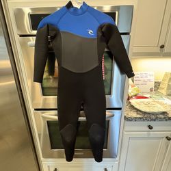 Size 12 Unisex Youth Rip Curl Wetsuit Great Condition