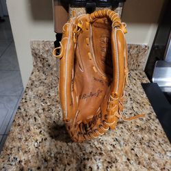 Rawlings Cal Ripken Jr Youth Baseball Glove 