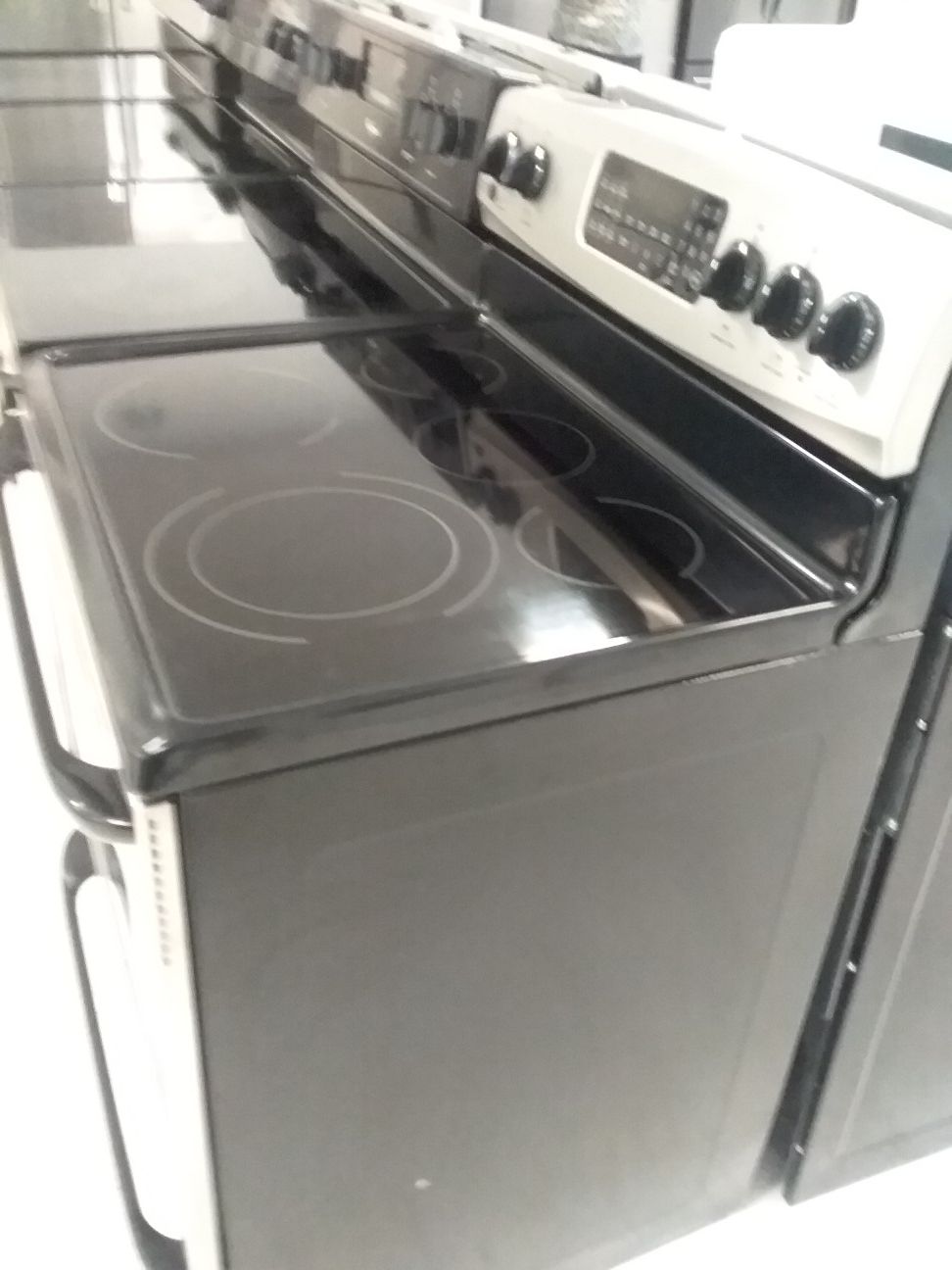 Frigidaire electric stove stainless steel used good condition 90days warranty