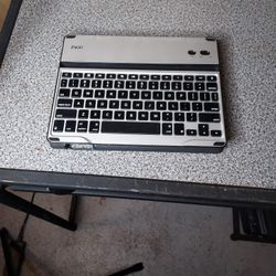 Zagg Bluetooth Keyboard With Pairing Works Great Only 10$