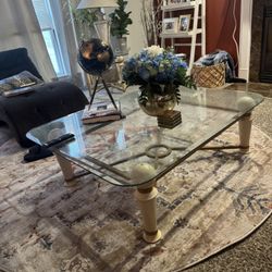 Very Elegant Coffee Table Set