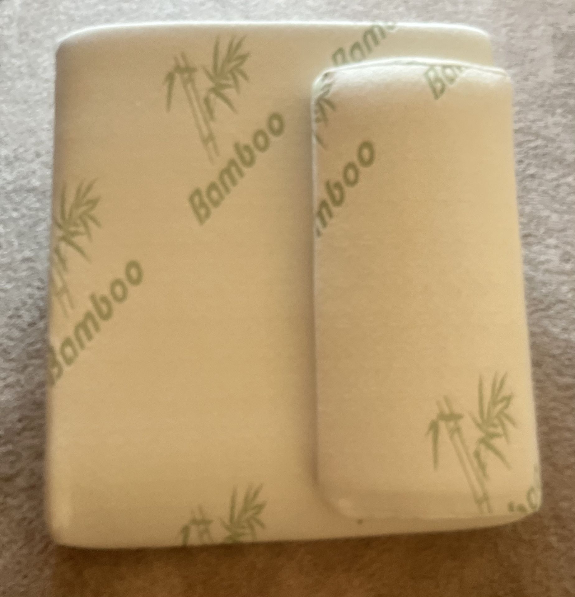 Wedge Bamboo Memory Foam Pillow w/ Additional Small Pillow