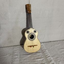 VIHUELA#2 Marca  Jalisco