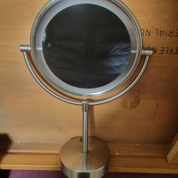 Double Sided Vanity Mirror With Light 