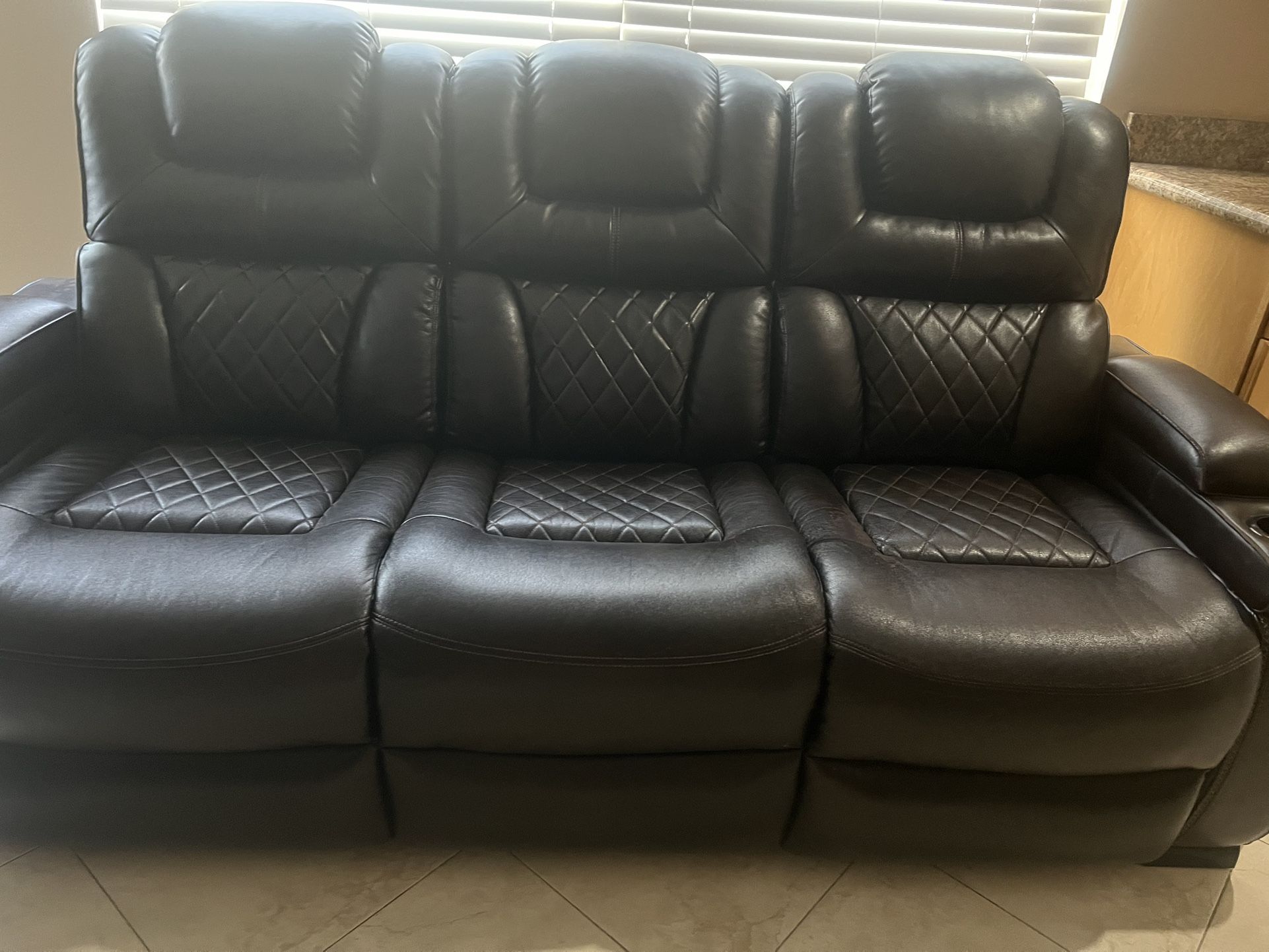 3 Sitter Leather Recliner Sofa With Charging Station And Table For Work