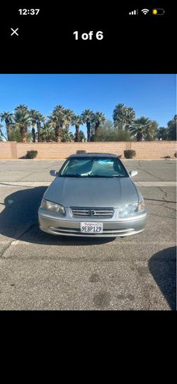 2000 Toyota Camry