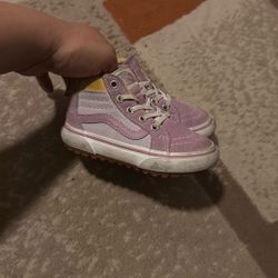 Girls toddler vans size 6