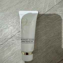 Clé de Peau Beauté Softening Cleansing Foam - 20mL 