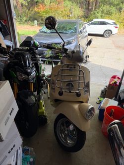 2013 vespa gtv 300