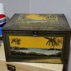 vintage 1920s era tin soap box