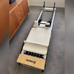 Paeta Prima Classic Pilates Reformer - Like New - Long Beach, CA