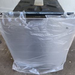 New Kitchen Aid Dishwasher 