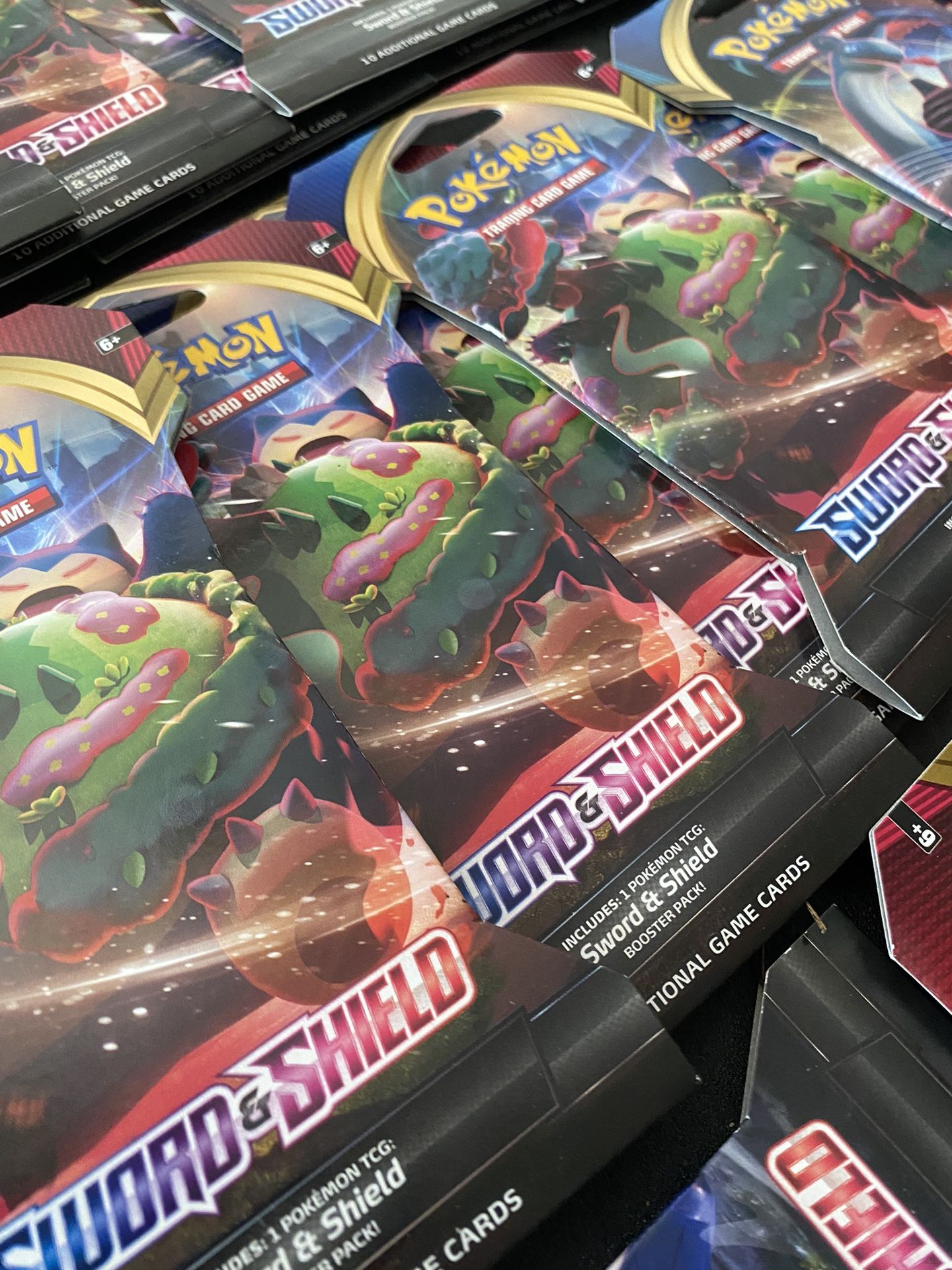 28 Pokémon Sword And Shield Booster Packs *Mint Condition Off The Shelf*