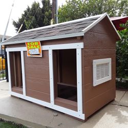 Dog Houses 